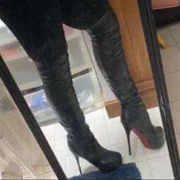 Thigh high boots - Picture 11 of 13